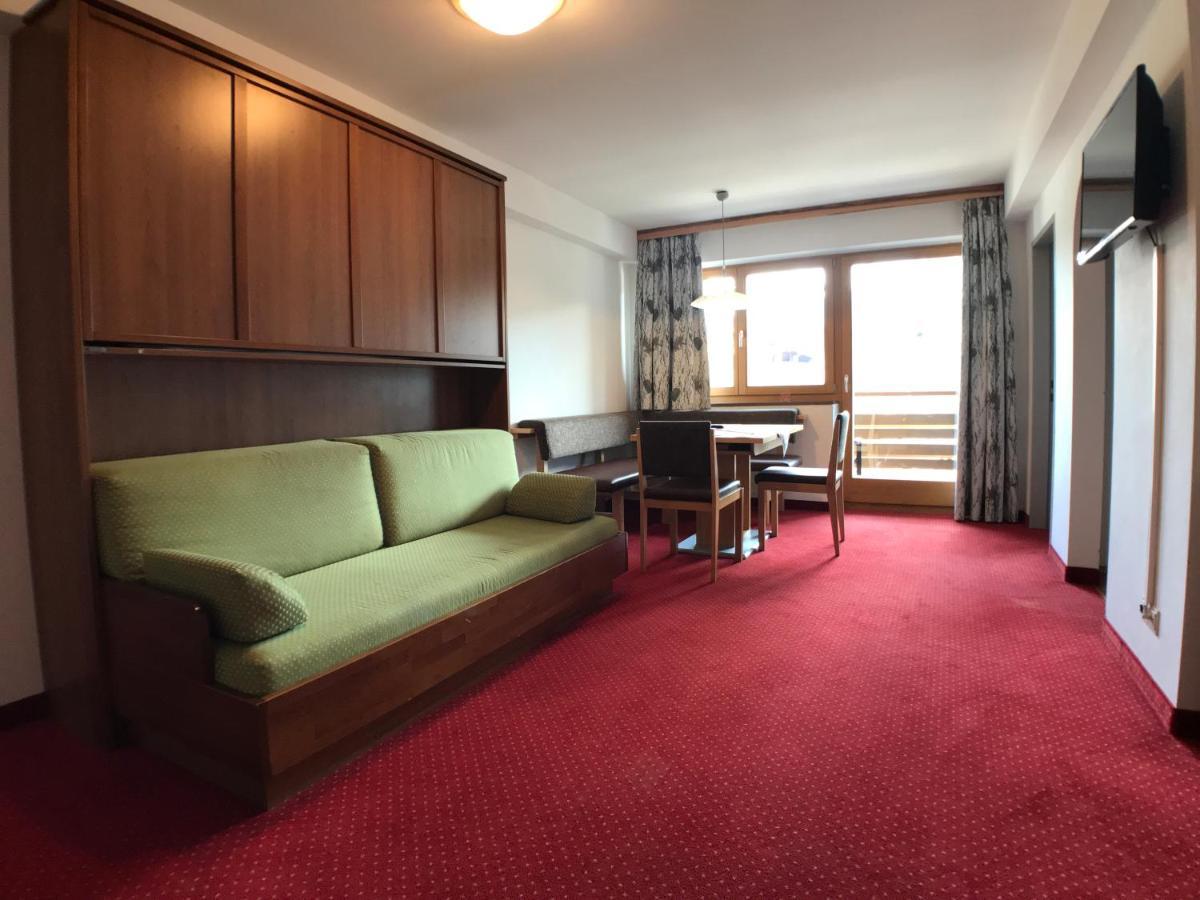 Appartements Robert - Hotel Bechlwirt เคิร์ชแบร์ก อิน ทิโรล ภายนอก รูปภาพ