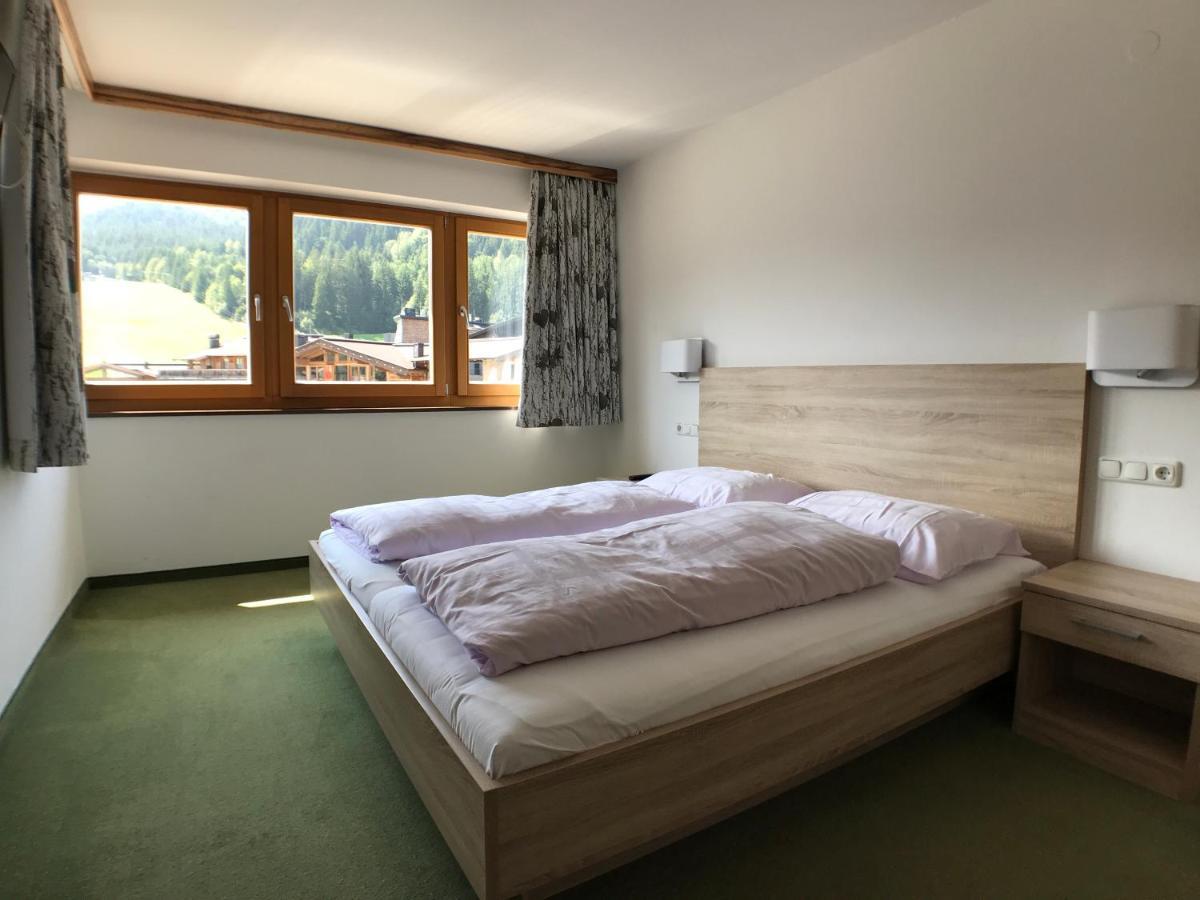 Appartements Robert - Hotel Bechlwirt เคิร์ชแบร์ก อิน ทิโรล ภายนอก รูปภาพ